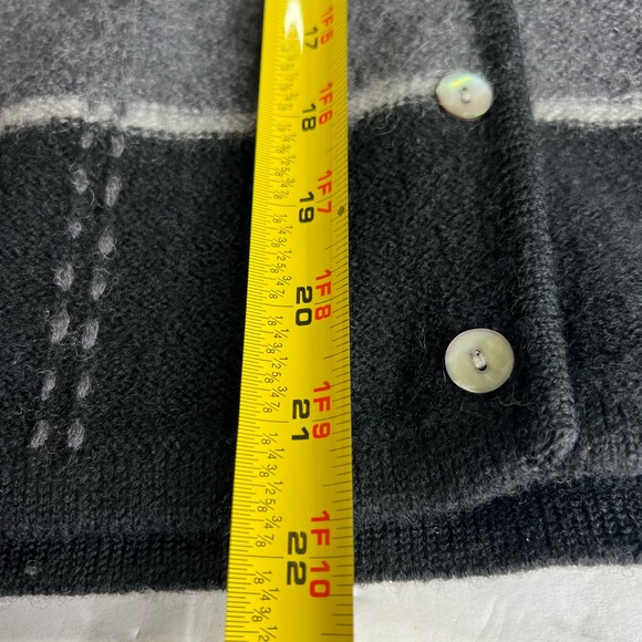 Karen Scott L wool striped button up sweater cardigan neutral winter casual work - Picture 10 of 10